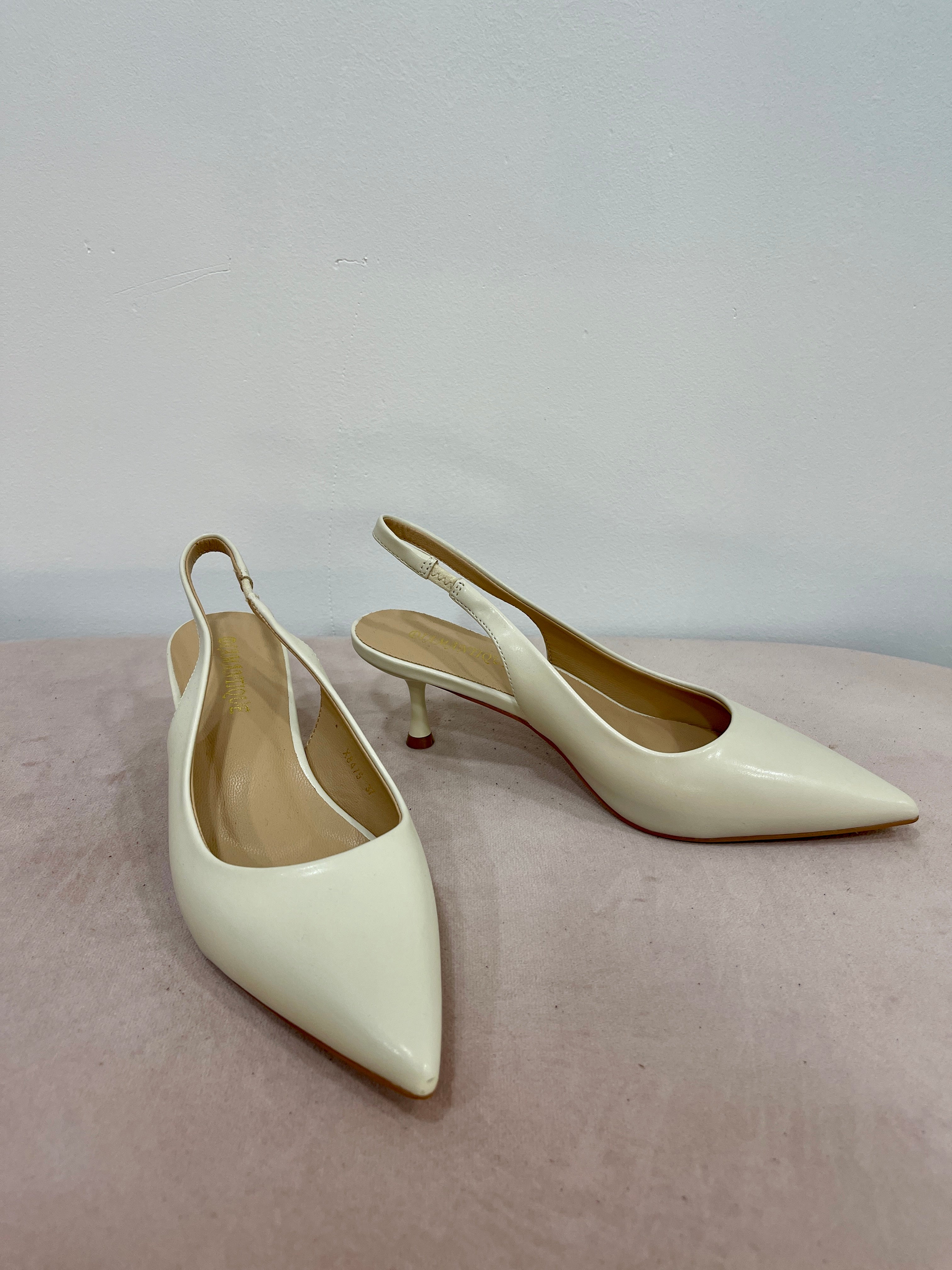 Décolleté Beige